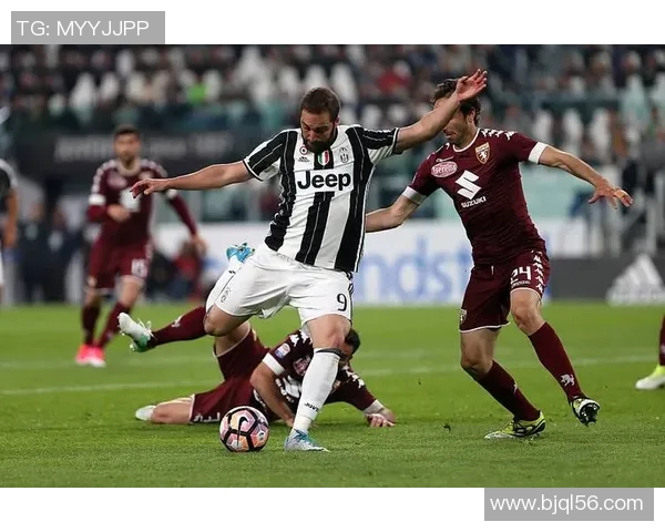 AC米兰迎战亚历山大球队全力争胜展现实力与风采